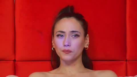 AliceMunro online show from December 2024 05:07:01 AM