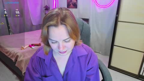 Snapshot of alice_sex_intellect chatting on January 2025 12:21:01 PM Alice online show from January 2025 12:21:01 PM