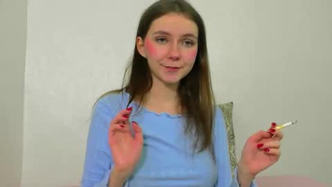 Snapshot of alicecutest chatting on December 2025 11:30:02 AM Alice online show from December 2025 11:30:02 AM