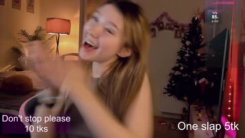 Alice online show from December 2024 09:12:01 PM