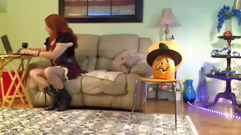 Alicia deHart  Help me reach 1000 Followers. Its FREE online show from October 2025 07:47:01 PM