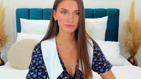 Lexi online show from September 2025 05:24:02 PM