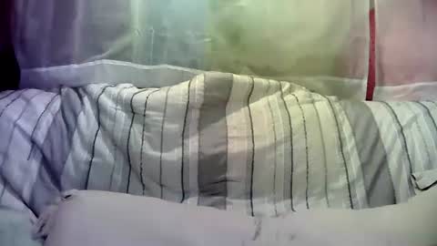 Snapshot of alxandratanyasegriff chatting on December 2024 12:54:01 AM Billion3 online show from December 2024 12:54:01 AM