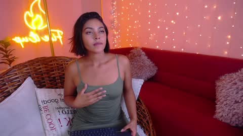 alyn online show from February 2025 12:33:01 PM