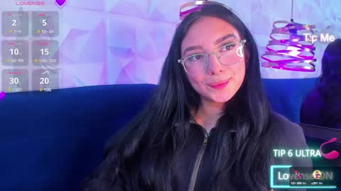 sopie online show from December 2024 02:06:02 PM