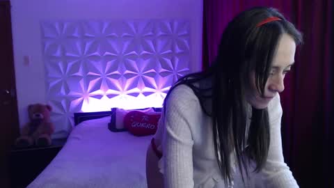 Amalett online show from October 2025 01:20:01 PM