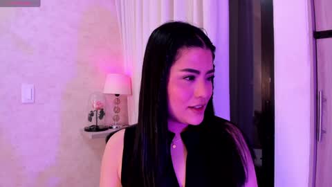 Luisa online show from January 2025 01:37:02 AM
