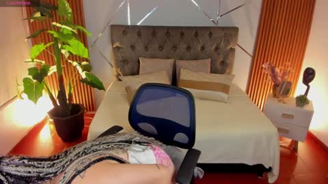 Amapola online show from December 2024 07:26:01 AM