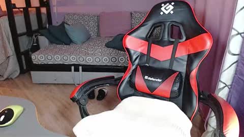 Snapshot of amayamalina chatting on December 2025 07:53:02 PM Malina online show from December 2025 07:53:02 PM