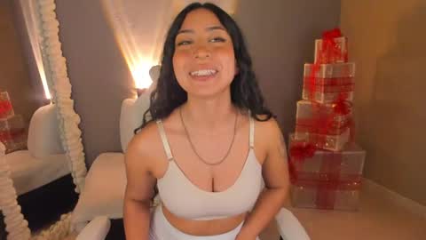 amber_curly online show from January 2025 04:33:01 PM