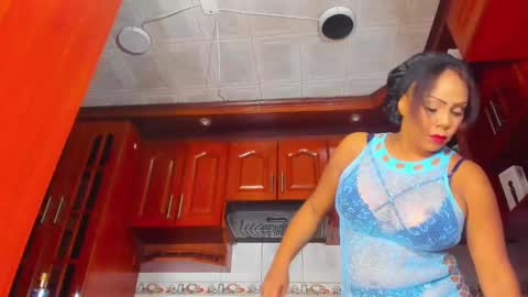   online show from December 2024 01:06:02 PM