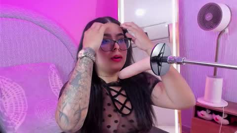 Snapshot of amywhitte_ chatting on November 2025 07:24:02 PM amywhitte_ online show from November 2025 07:24:02 PM