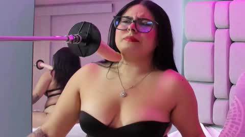 Snapshot of amywhitte_ chatting on November 2025 07:29:01 PM amywhitte_ online show from November 2025 07:29:01 PM