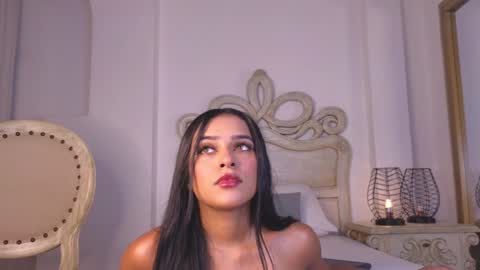 Ana  online show from February 2025 03:13:01 AM