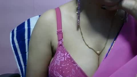 Snapshot of anamika794088 chatting on December 2024 10:40:02 AM anamika794088 online show from December 2024 10:40:02 AM