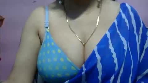 Snapshot of anamika794088 chatting on January 2025 04:08:01 PM anamika794088 online show from January 2025 04:08:01 PM
