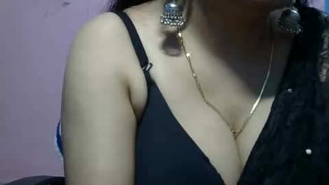 Snapshot of anamika794088 chatting on March 2025 01:49:01 PM anamika794088 online show from March 2025 01:49:01 PM