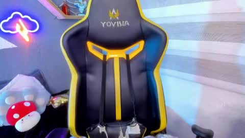 Snapshot of anapola_ chatting on December 2024 03:31:02 AM ana online show from December 2024 03:31:02 AM