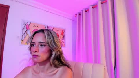 Ana online show from October 2025 07:29:02 PM