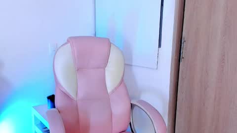 Snapshot of anastaciablake chatting on October 2025 11:40:01 PM Anastacia online show from October 2025 11:40:01 PM