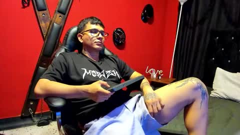 Snapshot of anddy024_ chatting on December 2025 02:13:01 PM andy online show from December 2025 02:13:01 PM