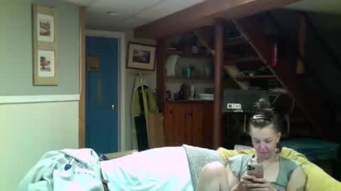 aneoakley online show from November 2025 07:30:01 AM