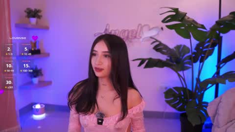 Angel online show from September 2025 03:30:01 AM