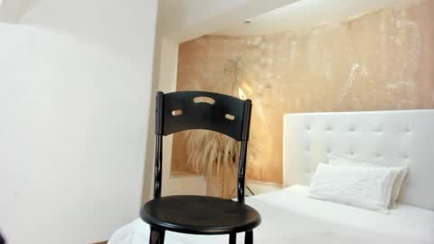 Snapshot of angel_nicolas chatting on March 2025 08:59:01 PM ANGEL online show from March 2025 08:59:01 PM