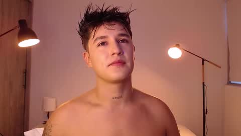 Angel online show from December 2025 10:36:02 PM