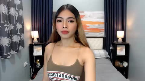 Snapshot of angelic076039 chatting on December 2025 01:22:01 AM MISS PAU online show from December 2025 01:22:01 AM