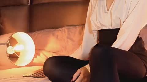 angelinepossy online show from November 2025 09:46:02 PM