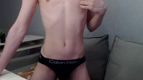 Angel online show from January 2025 09:02:01 AM