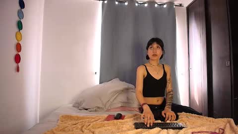 Snapshot of anika_lowen chatting on October 2025 07:49:01 PM Anika And Lowen Your Thumbs Up Are Super Important For Us online show from October 2025 07:49:01 PM