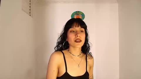 Snapshot of anika_lowen chatting on November 2025 03:22:01 PM Anika And Lowen Your Thumbs Up Are Super Important For Us online show from November 2025 03:22:01 PM