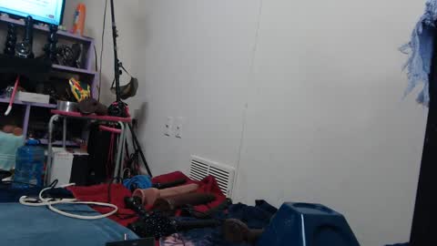 Snapshot of animergamergirl chatting on January 2025 11:10:02 PM Twitter at animegamergrl. No vids for sale on Chaturbate. online show from January 2025 11:10:02 PM