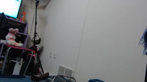 Snapshot of animergamergirl chatting on February 2025 10:15:02 PM Twitter at animegamergrl. No vids for sale on Chaturbate. online show from February 2025 10:15:02 PM