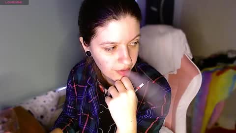 Snapshot of ann_mikele chatting on January 2025 10:52:02 AM Ann online show from January 2025 10:52:02 AM