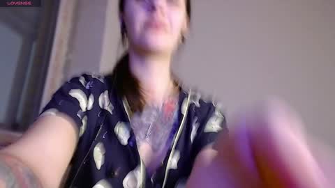 Snapshot of ann_mikele chatting on February 2025 06:12:01 PM Ann online show from February 2025 06:12:01 PM