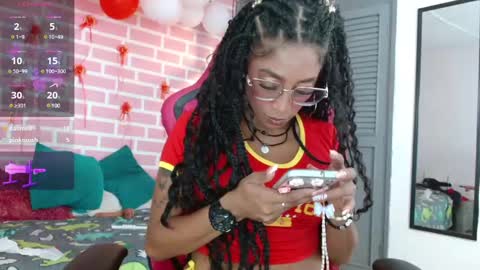 lus online show from February 2025 09:05:01 AM
