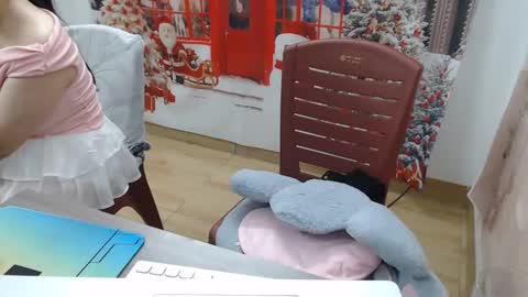 Snapshot of anna_xyz chatting on December 2025 02:21:01 AM anna_xyz online show from December 2025 02:21:01 AM