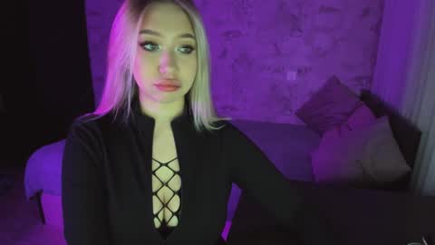 Annabelle online show from January 2025 01:20:01 AM