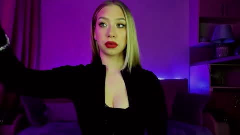 Annabelle online show from February 2025 04:53:02 PM