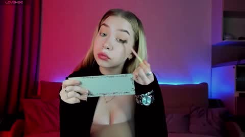 Annabelle online show from March 2025 02:43:02 PM