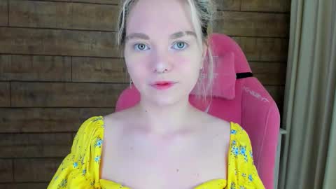 AnnaDelon online show from September 2025 04:45:02 AM