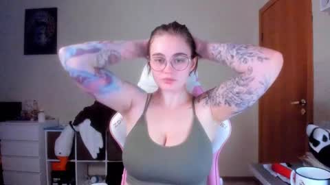 AnnaRoading online show from February 2025 04:03:02 AM