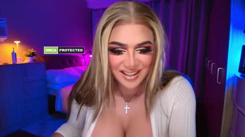 Anne Hart online show from October 2025 05:04:01 AM