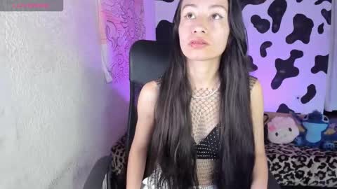 Snapshot of annie_smith22 chatting on November 2025 09:30:02 PM Annie online show from November 2025 09:30:02 PM