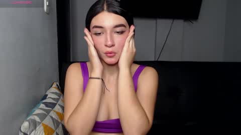 Anny online show from September 2025 03:27:02 PM
