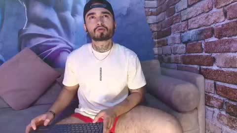 antoinemoretti online show from October 2025 07:09:02 PM