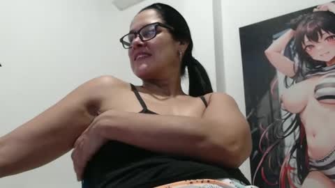Snapshot of antonella_024 chatting on February 2025 10:31:01 PM Antonella online show from February 2025 10:31:01 PM